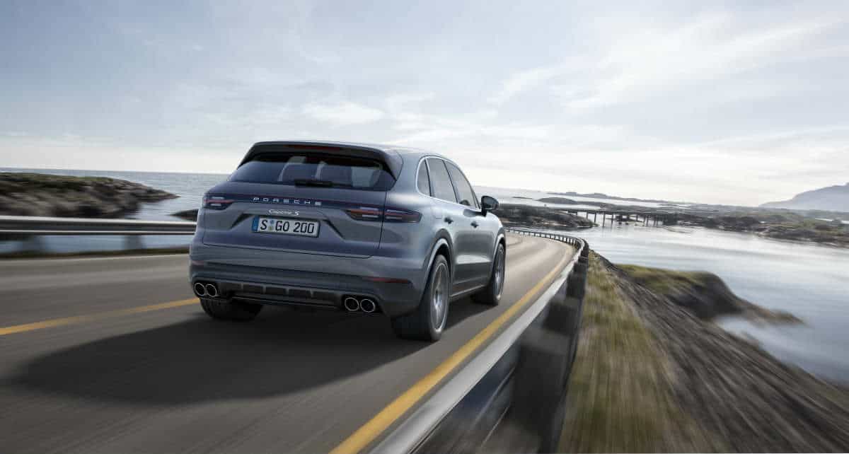 SUV CAR PORSCHE CAYENNE