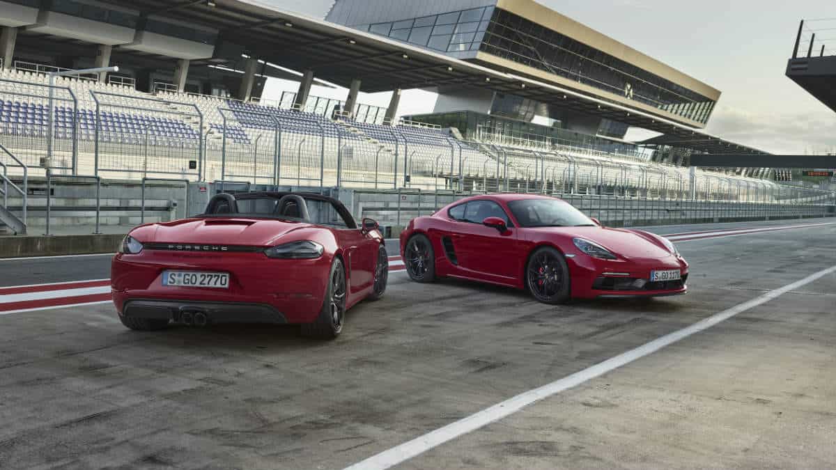 SPORTS CAR PORSCHE 718 GTS BOXSTER AND 718 GTS CAYMAN