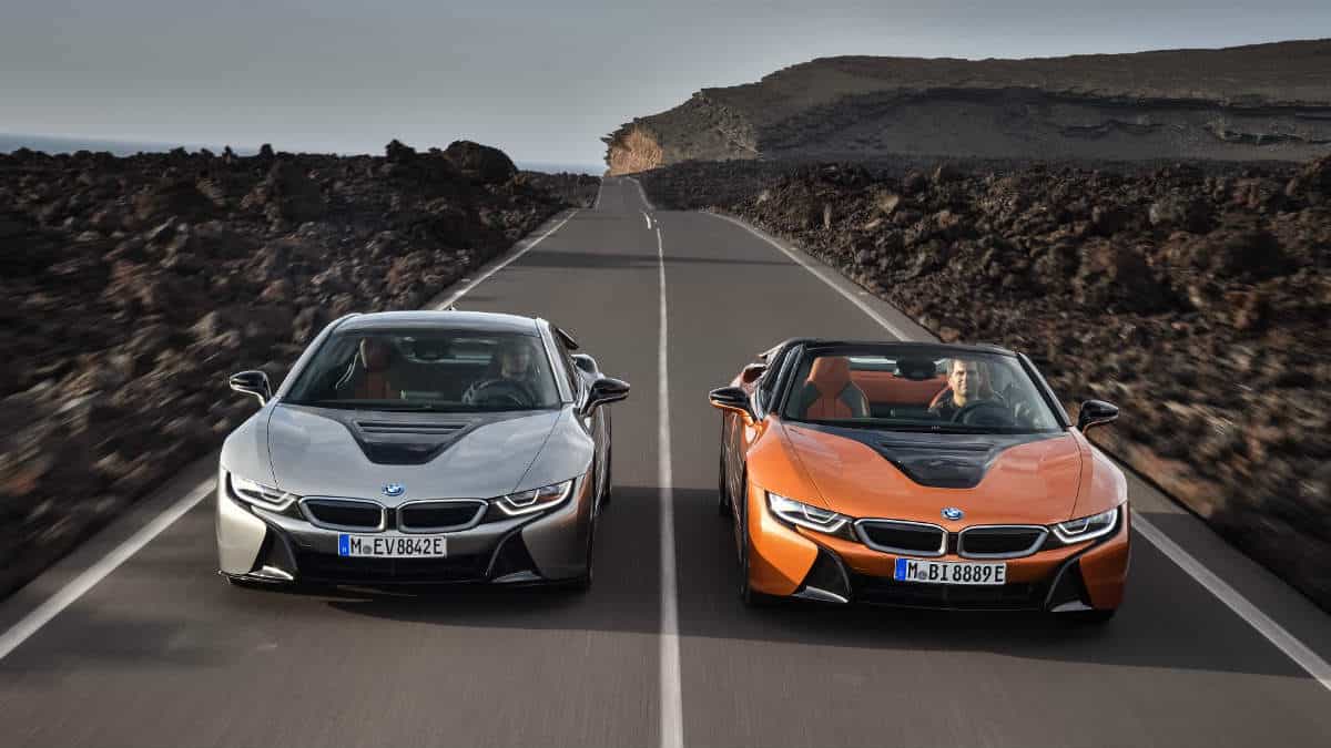 HYBRID SPORTS CAR BMW i8