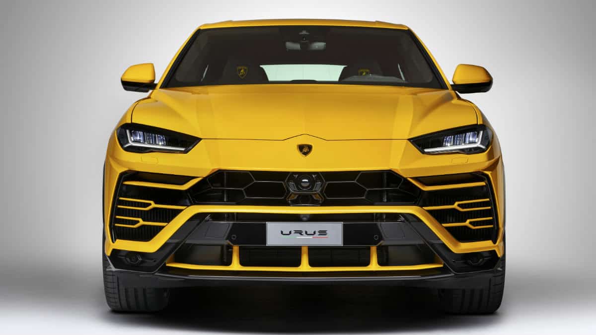 LUXURY SUV CAR LAMBORGHINI URUS