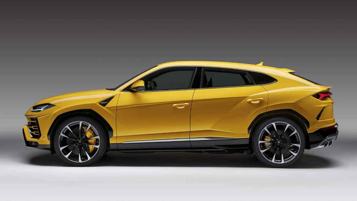 LUXURY SUV CAR LAMBORGHINI URUS