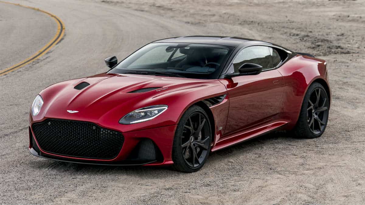 SPORTS CAR ASTON MARTIN DBS SUPERLEGGERA